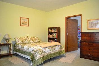 Lazy T Ranch Guest House Manhattan Kültér fotó